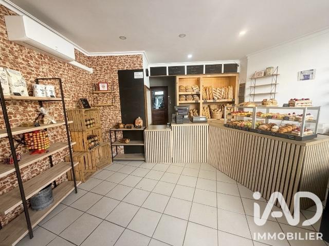 Local Commercial vente à Cité Saint-Augustin, Le Teil