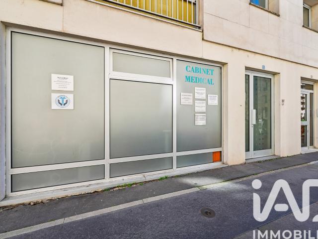 Local Commercial vente à Paris 16e Arrondissement, Paris