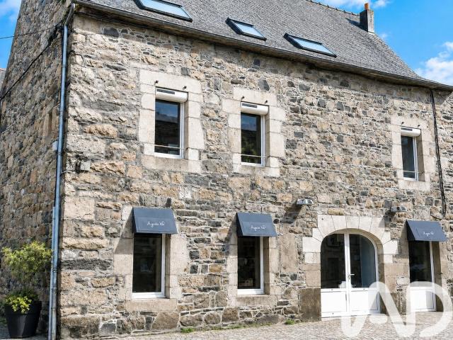 Local Commercial vente à Guingamp, Bretagne
