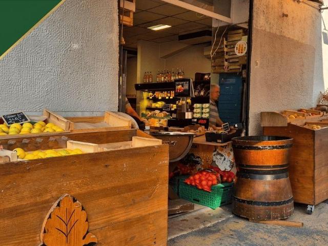 Local Commercial vente à Marseille