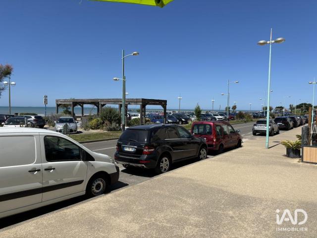 Local Commercial vente à Les Sables-d'Olonne, Saint-jean-de-monts