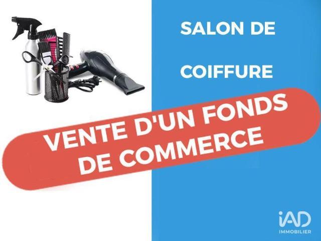 Local Commercial vente à Saintes