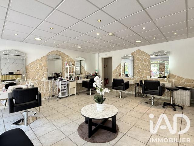 Local Commercial vente à Melun, Combs-la-ville