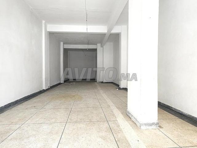 Local commercial vente à Anfa, Gharb-Chrarda-Beni Hssen