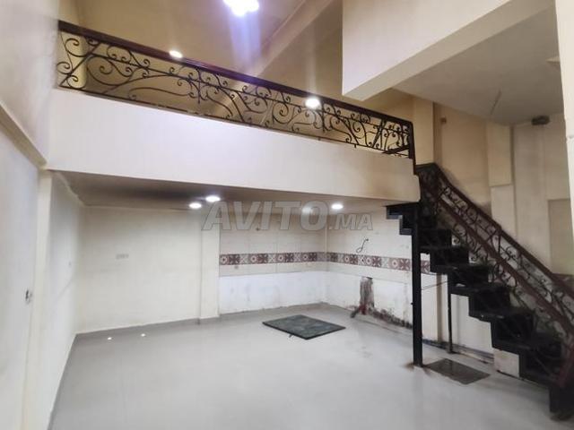 Local commercial location à Tasa