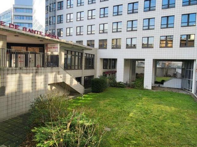 Local Commercial vente à Bobigny, Vaux-montreuil