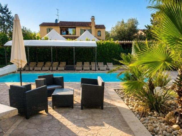 Local Commercial vente à Arrondissement de Draguignan, Tourrettes