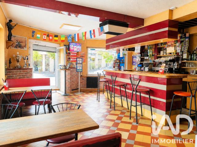 Local Commercial vente à Chartres, Eure-et-Loir