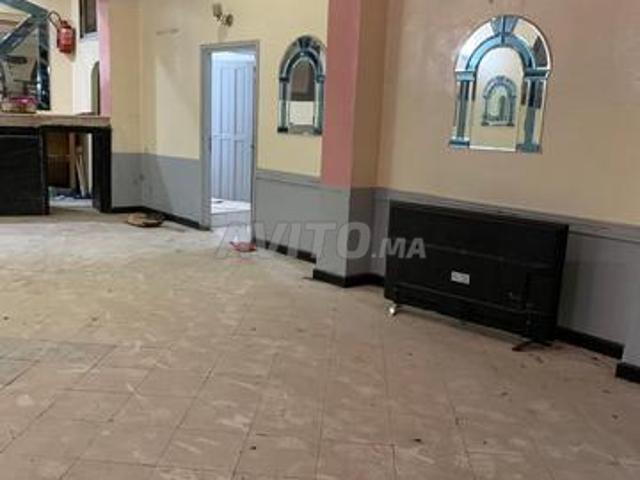 Local commercial vente à Anfa, Gharb-Chrarda-Beni Hssen