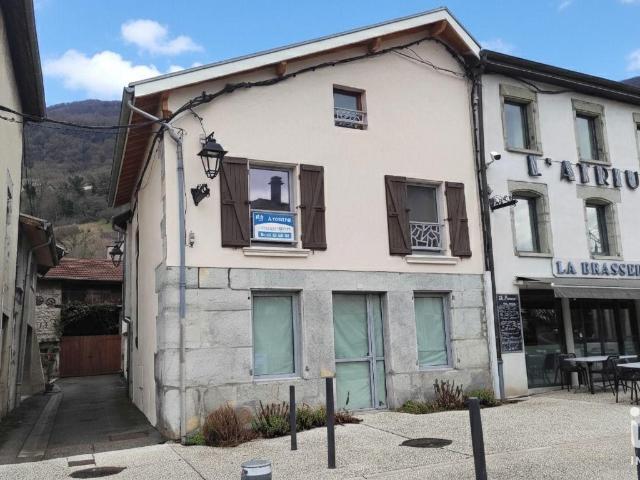 Local Commercial vente à Grenoble, Fontanil-cornillon