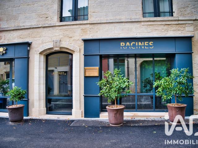 Local Commercial vente à Nîmes, Uzès
