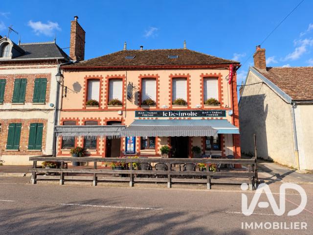 Local Commercial vente à Les Grands Thenards, Domats