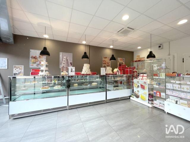 Local Commercial vente à Torcy, Servon