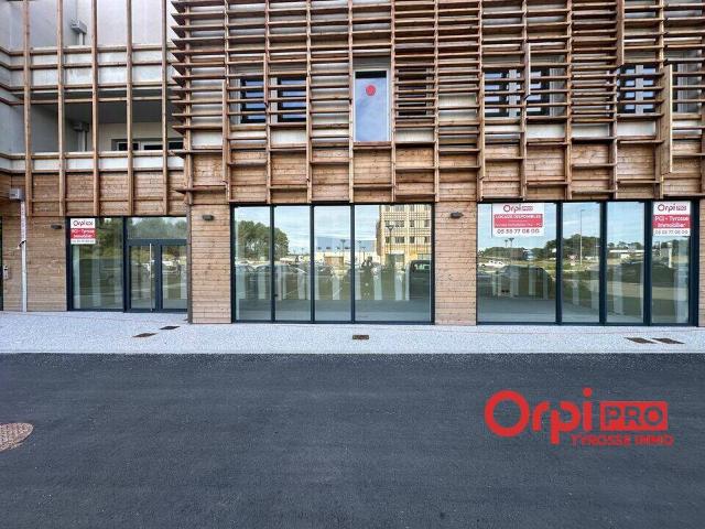 Local Commercial location à Bénesse-maremne, Résidence Les Marronniers