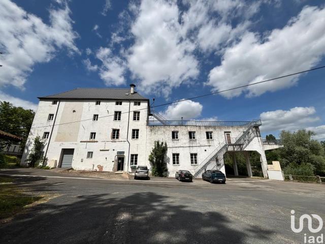 Local Commercial vente à Louhans-Châteaurenaud, Cuisery