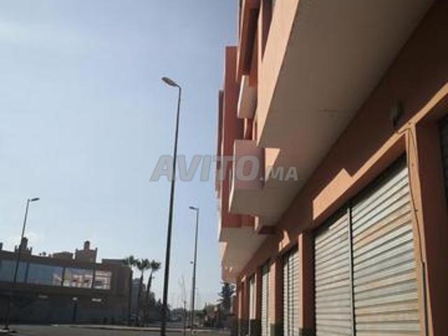 Local commercial location à L'Oriental