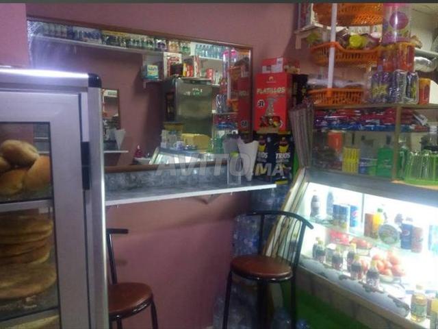 Local commercial location à Er-rich