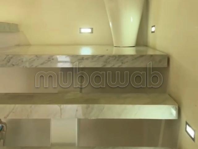 Local commercial vente à Anfa, Gharb-Chrarda-Beni Hssen