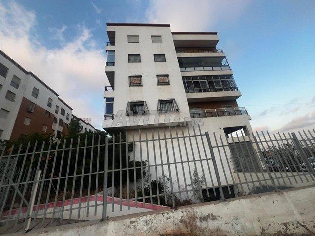 Local commercial vente à Anfa, Gharb-Chrarda-Beni Hssen