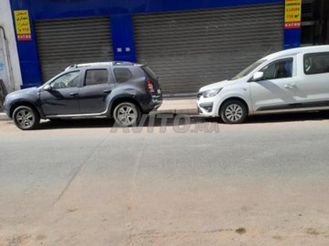 Local commercial location à Anfa, Gharb-Chrarda-Beni Hssen