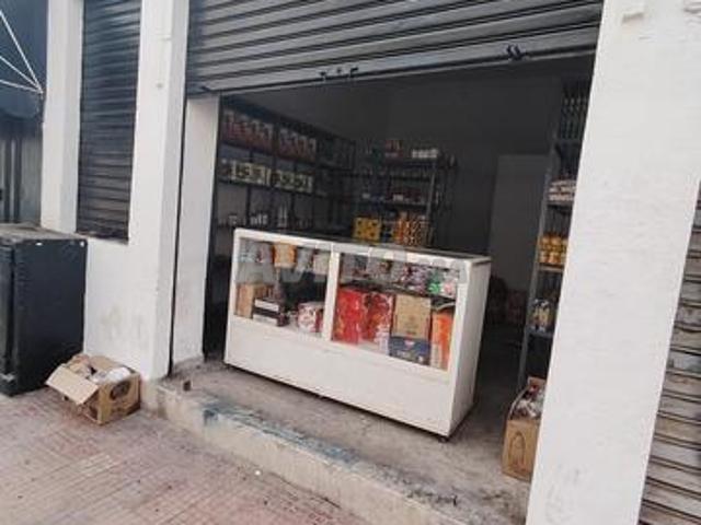 Local commercial location à Anfa, Gharb-Chrarda-Beni Hssen