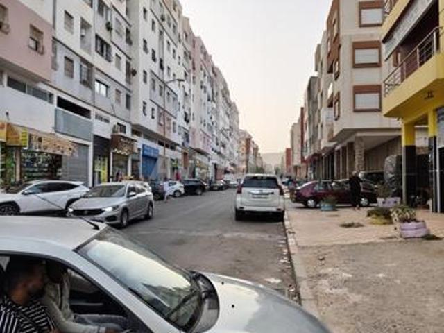 Local commercial location à Anfa, Gharb-Chrarda-Beni Hssen
