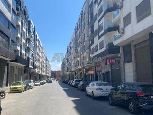 Local commercial location à Anfa, Gharb-Chrarda-Beni Hssen