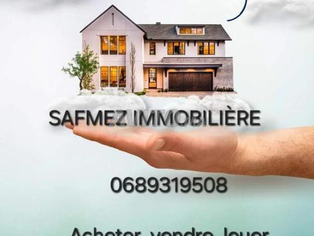 Local commercial location à Témara