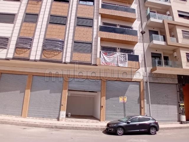 Local commercial location à Anfa, Gharb-Chrarda-Beni Hssen