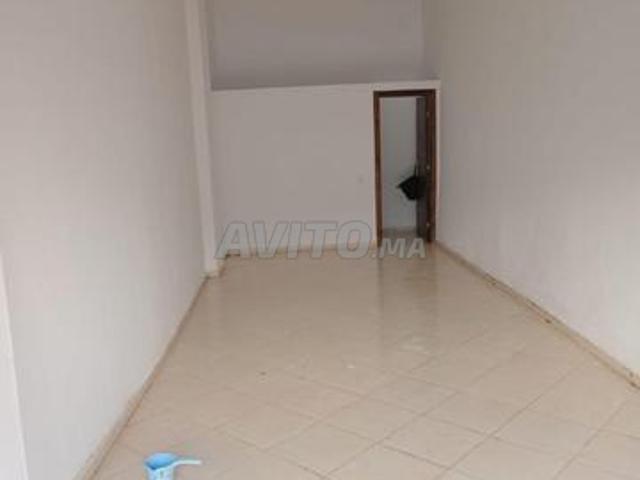 Local commercial location à Aïn Attig