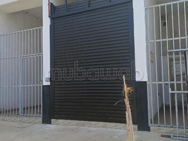 Local commercial location à Aïn Attig