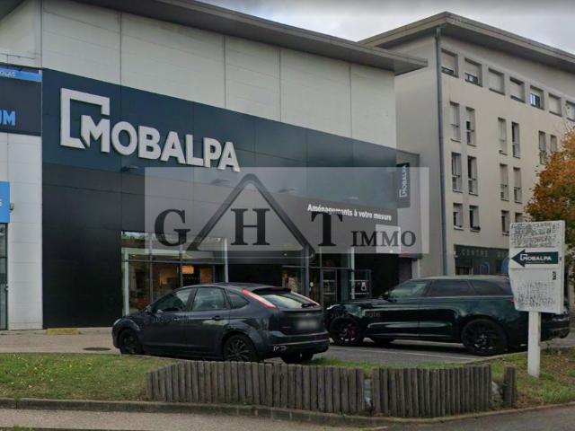 Local Commercial location à Palaiseau, Les Ulis