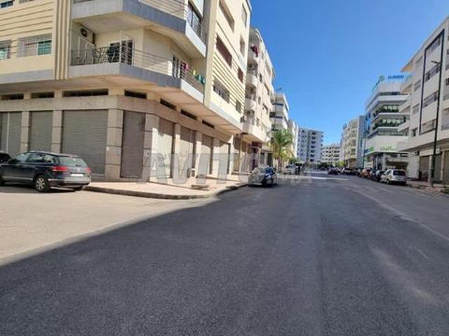 Local commercial location à Fès
