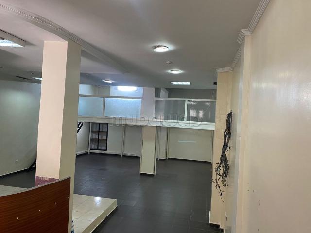 Local commercial location à Anfa, Gharb-Chrarda-Beni Hssen