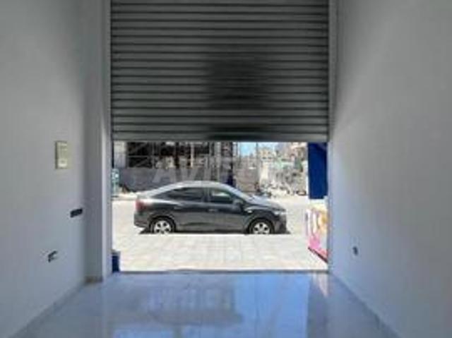 Local commercial location à Anfa, Gharb-Chrarda-Beni Hssen