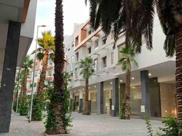 Local commercial location à Mohammedia, Gharb-Chrarda-Beni Hssen