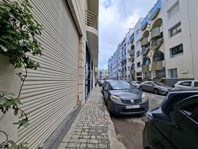 Local commercial location à Anfa, Gharb-Chrarda-Beni Hssen