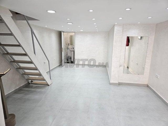 Local commercial location à Témara