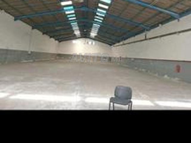 Local commercial location à Anfa, Gharb-Chrarda-Beni Hssen
