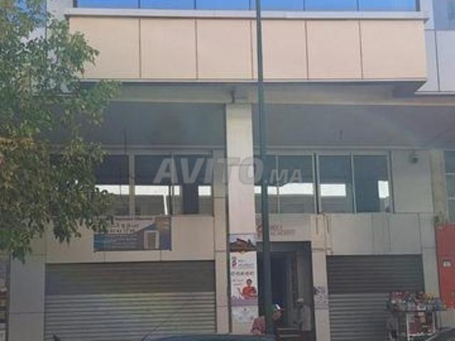 Local commercial location à Centre Ville