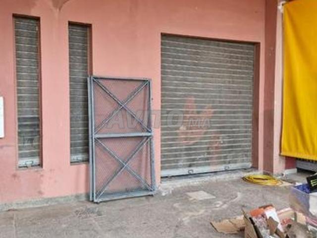 Local commercial location à L'Oriental