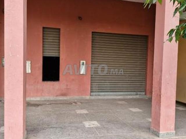 Local commercial location à L'Oriental