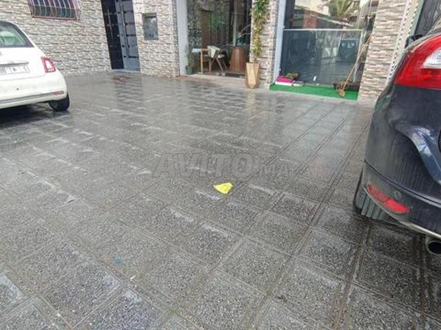 Local commercial location à Anfa, Gharb-Chrarda-Beni Hssen
