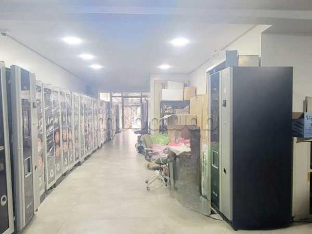 Local commercial location à Anfa, Gharb-Chrarda-Beni Hssen