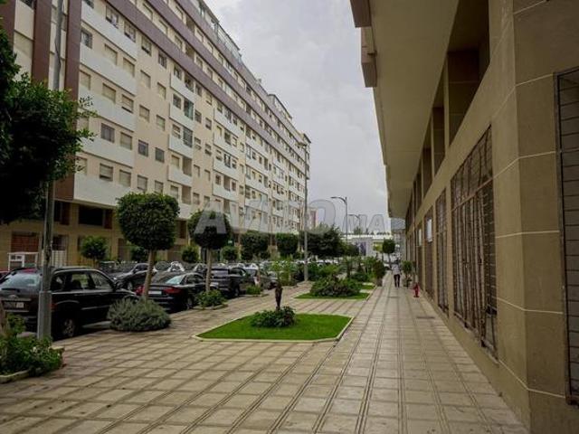 Local commercial location à Centre Ville