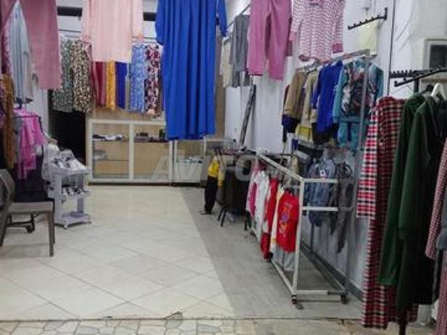 Local commercial location à Témara