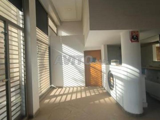 Local commercial location à Anfa, Gharb-Chrarda-Beni Hssen