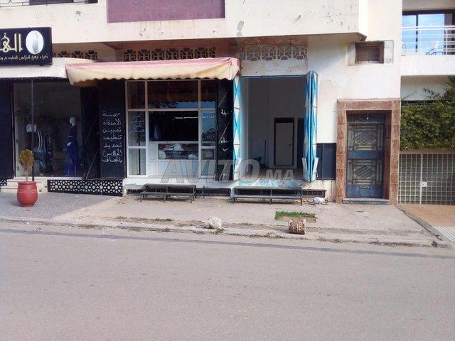 Local commercial location à Salé