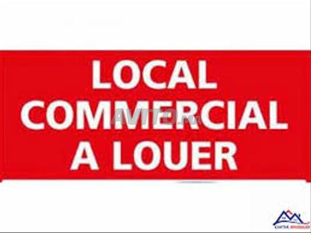 Local commercial location à Anfa, Gharb-Chrarda-Beni Hssen