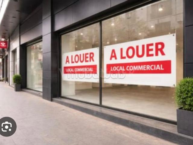 Local commercial location à Anfa, Gharb-Chrarda-Beni Hssen